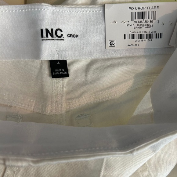 INC International Concepts Flare Crop High Rise White Jeans Size 4 NWT - Picture 6 of 7